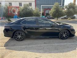 تۆیۆتا کامری